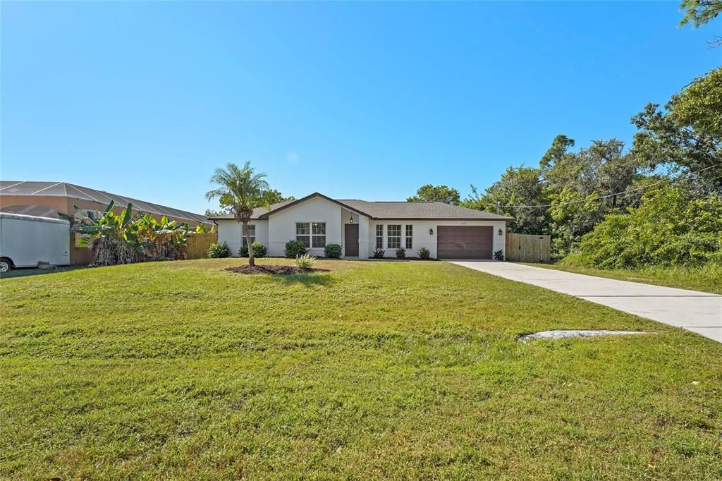 Active With Contract: $259,000 (3 beds, 2 baths, 1286 Square Feet)