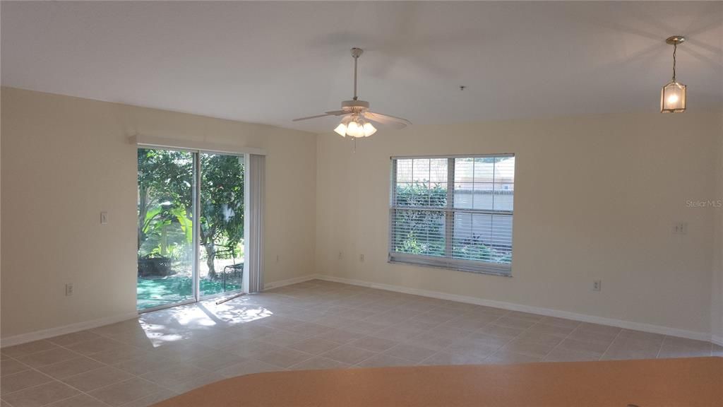 В аренду: $2,300 (3 спален, 2 ванн, 1481 Квадратных фут)