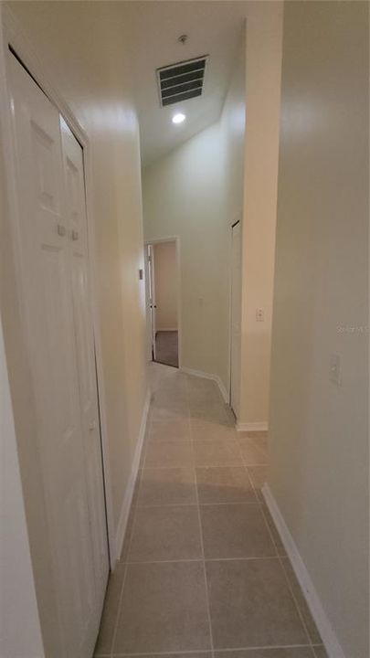 В аренду: $2,300 (3 спален, 2 ванн, 1481 Квадратных фут)