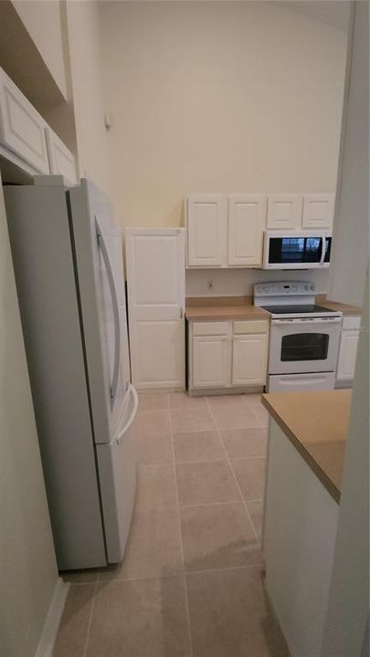 В аренду: $2,300 (3 спален, 2 ванн, 1481 Квадратных фут)