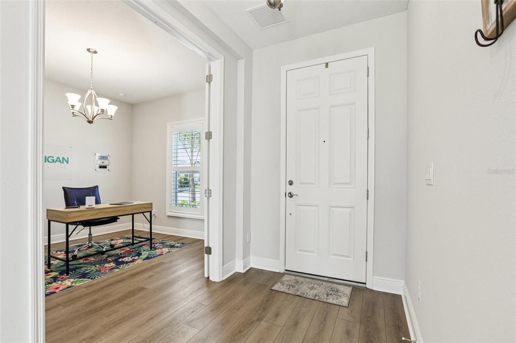 For Sale: $579,900 (4 beds, 2 baths, 2735 Square Feet)