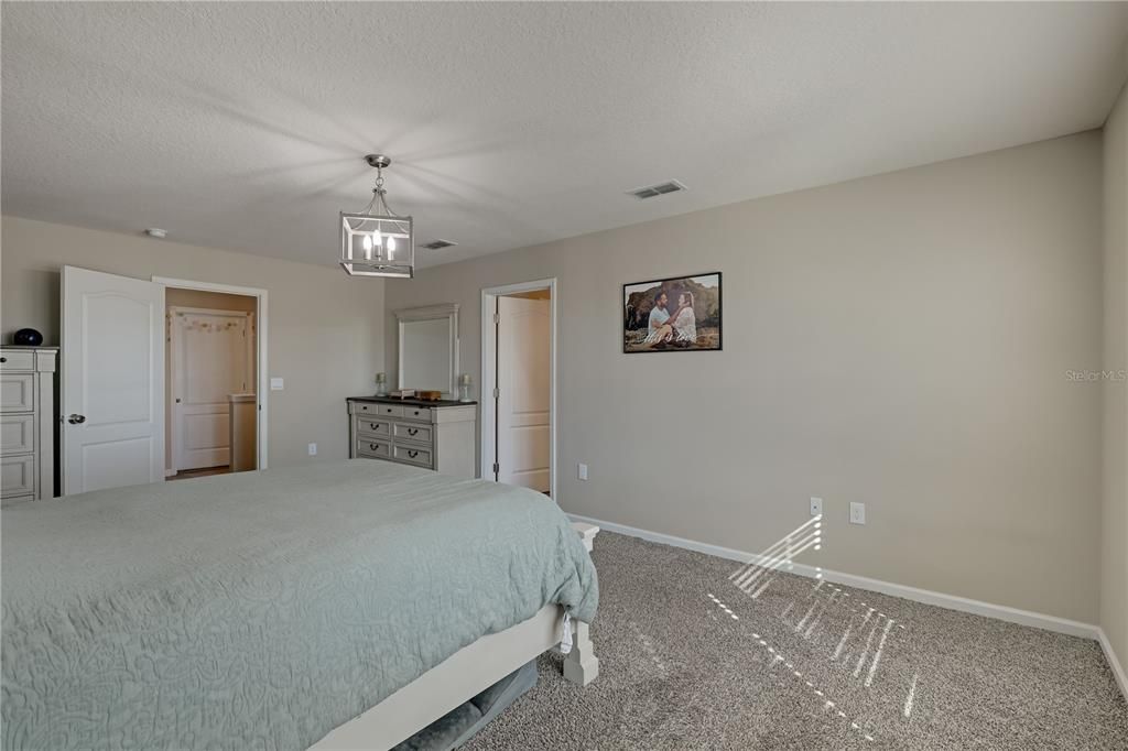 待售: $409,900 (5 贝兹, 3 浴室, 2501 平方英尺)