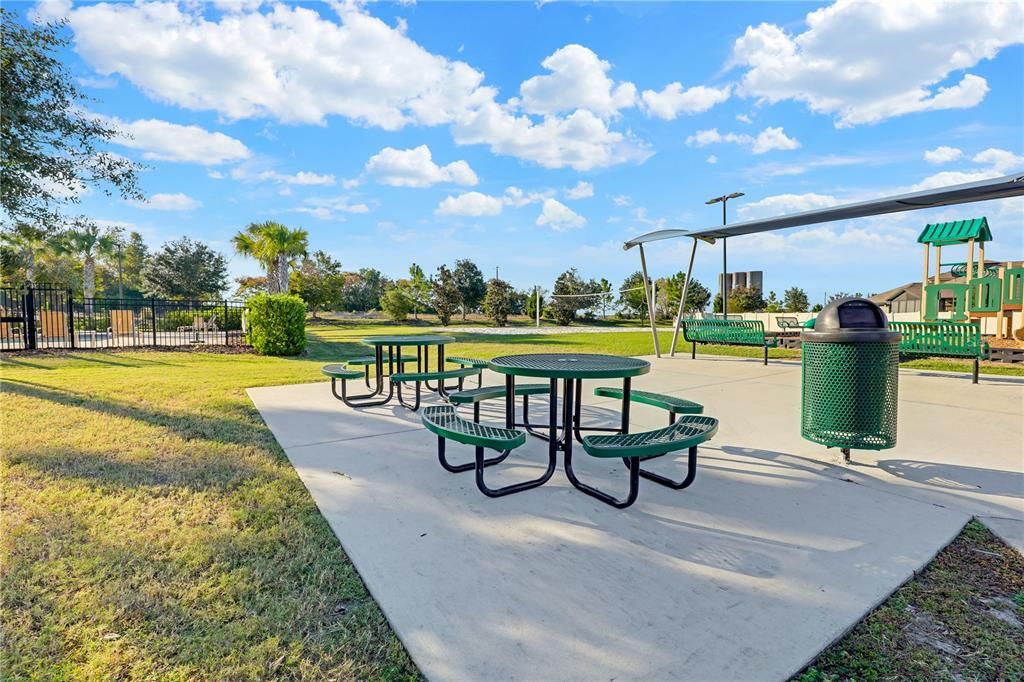 待售: $409,900 (5 贝兹, 3 浴室, 2501 平方英尺)