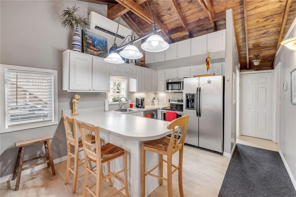 For Sale: $1,100,000 (7 beds, 5 baths, 3801 Square Feet)