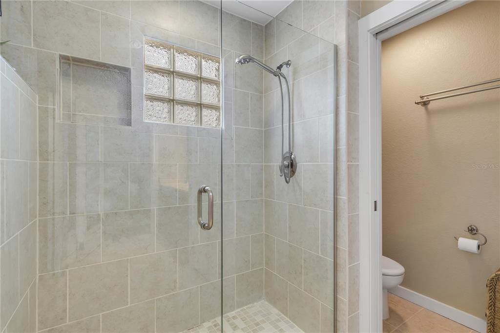 For Sale: $1,100,000 (7 beds, 5 baths, 3801 Square Feet)