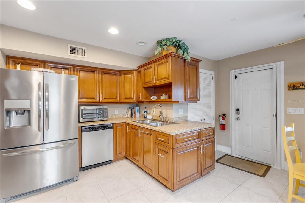 For Sale: $1,100,000 (7 beds, 5 baths, 3801 Square Feet)