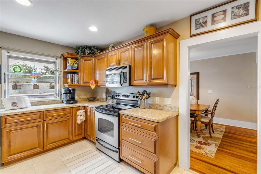 For Sale: $1,100,000 (7 beds, 5 baths, 3801 Square Feet)