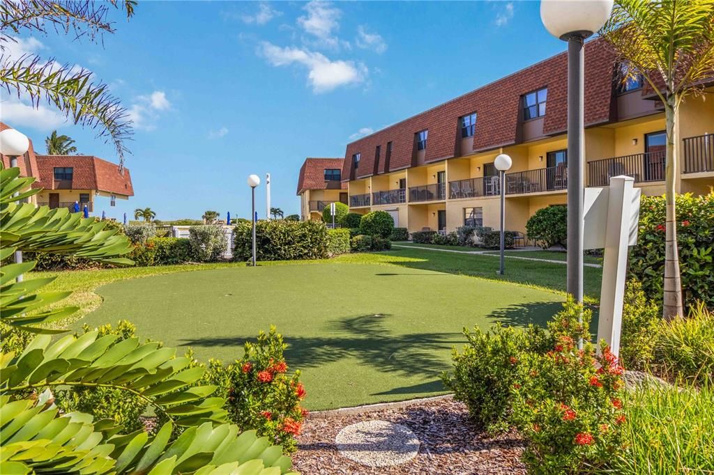 На продажу: $449,000 (2 спален, 2 ванн, 1098 Квадратных фут)