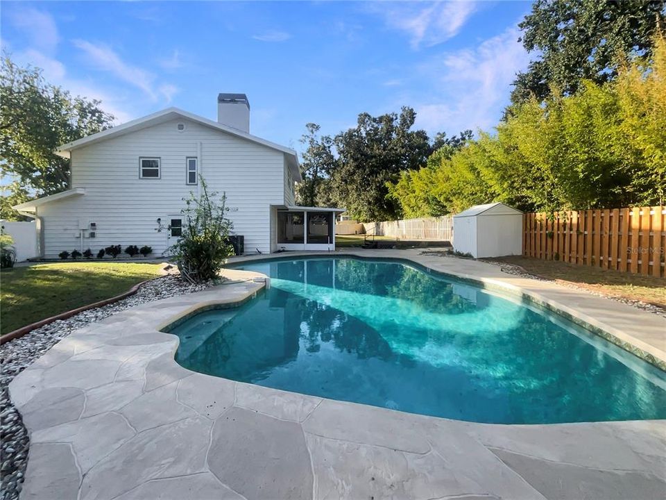 На продажу: $420,000 (4 спален, 2 ванн, 2078 Квадратных фут)