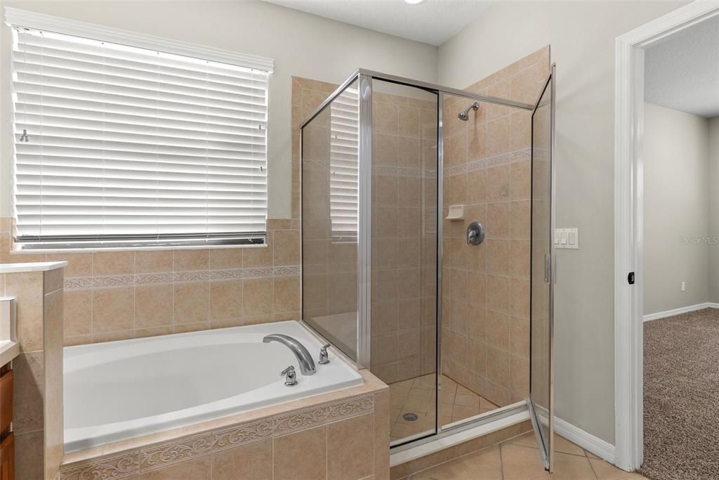 待售: $462,500 (4 贝兹, 3 浴室, 3539 平方英尺)