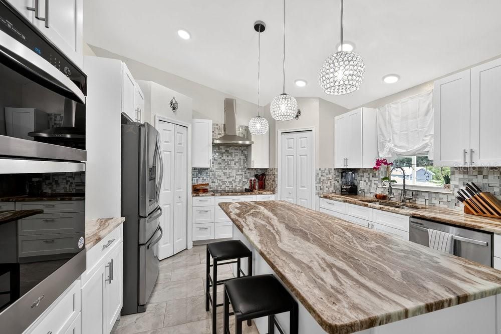 For Sale: $339,000 (4 beds, 2 baths, 2108 Square Feet)