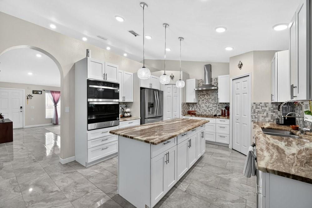 For Sale: $339,000 (4 beds, 2 baths, 2108 Square Feet)