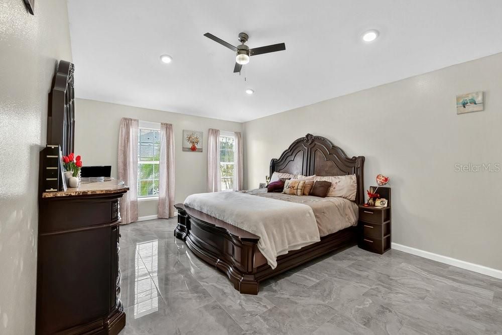 For Sale: $339,000 (4 beds, 2 baths, 2108 Square Feet)