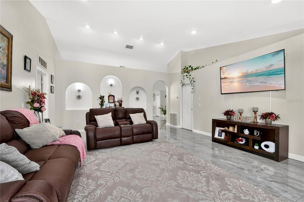 For Sale: $339,000 (4 beds, 2 baths, 2108 Square Feet)