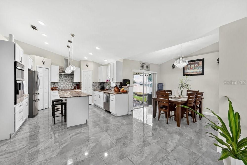 For Sale: $339,000 (4 beds, 2 baths, 2108 Square Feet)