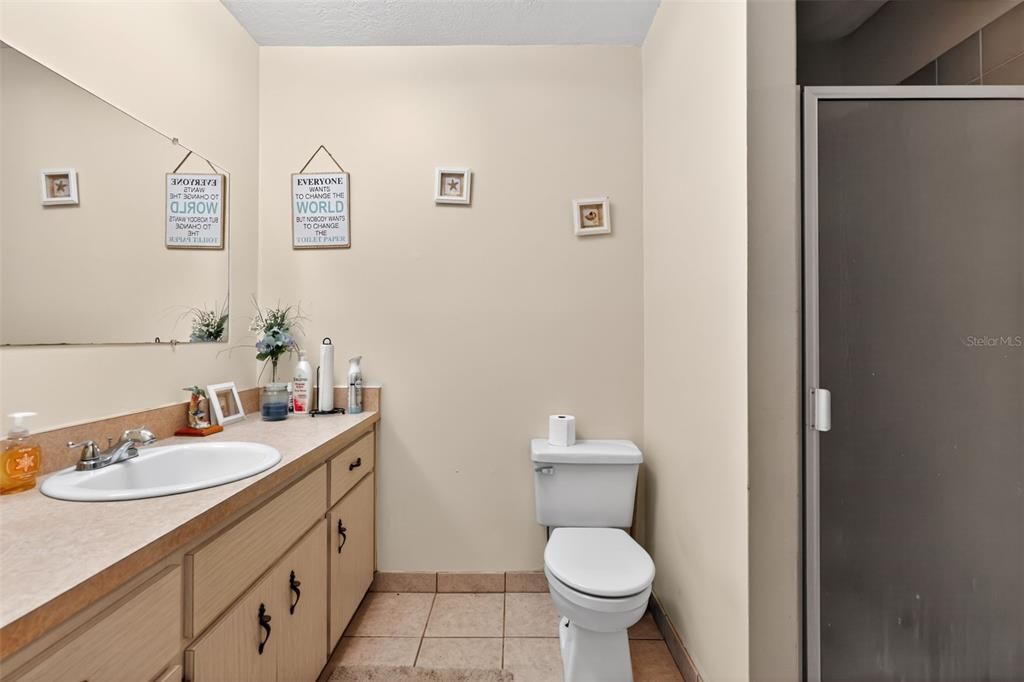 待售: $750,000 (5 贝兹, 3 浴室, 3273 平方英尺)