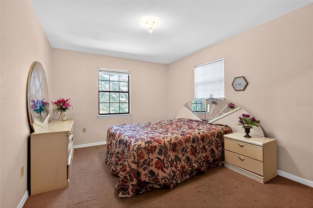 待售: $750,000 (5 贝兹, 3 浴室, 3273 平方英尺)