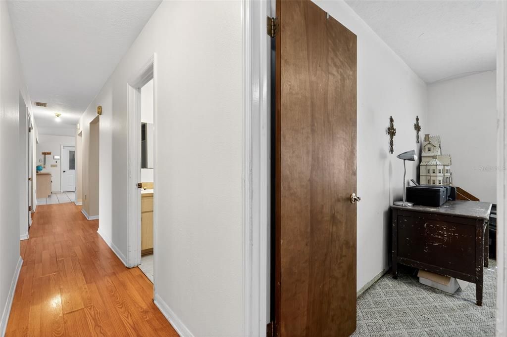 待售: $750,000 (5 贝兹, 3 浴室, 3273 平方英尺)