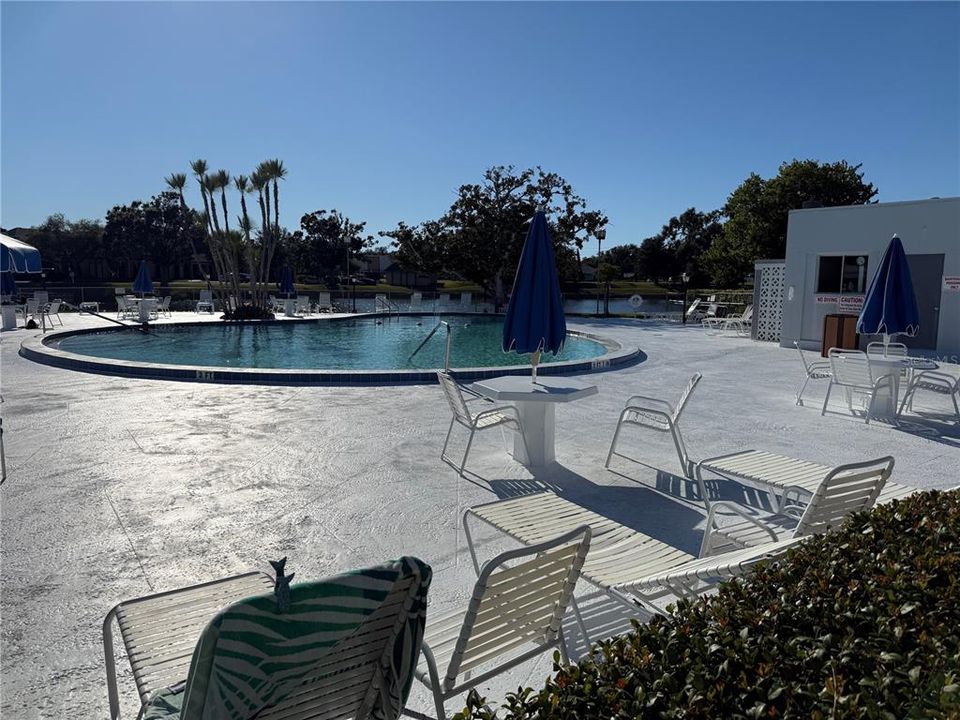 出租: $1,375 (2 贝兹, 1 浴室, 874 平方英尺)