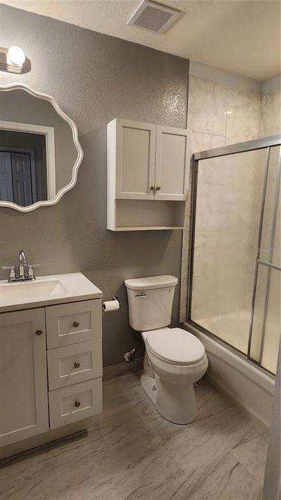 For Rent: $2,000 (4 beds, 2 baths, 1715 Square Feet)