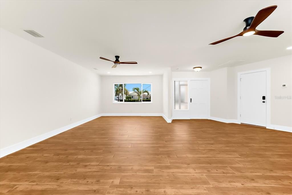 待售: $959,000 (3 贝兹, 2 浴室, 1675 平方英尺)