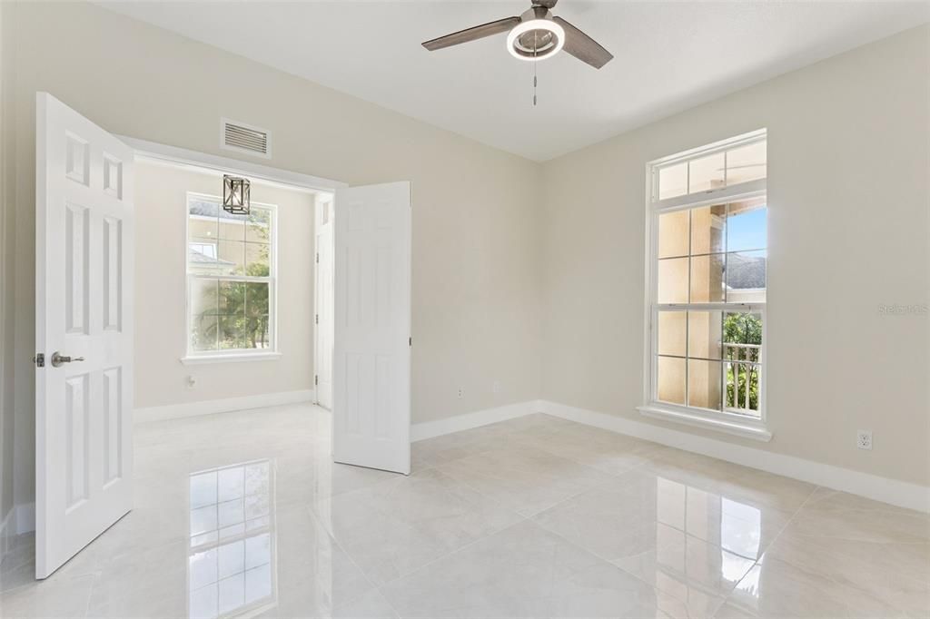 For Sale: $799,900 (5 beds, 3 baths, 3390 Square Feet)