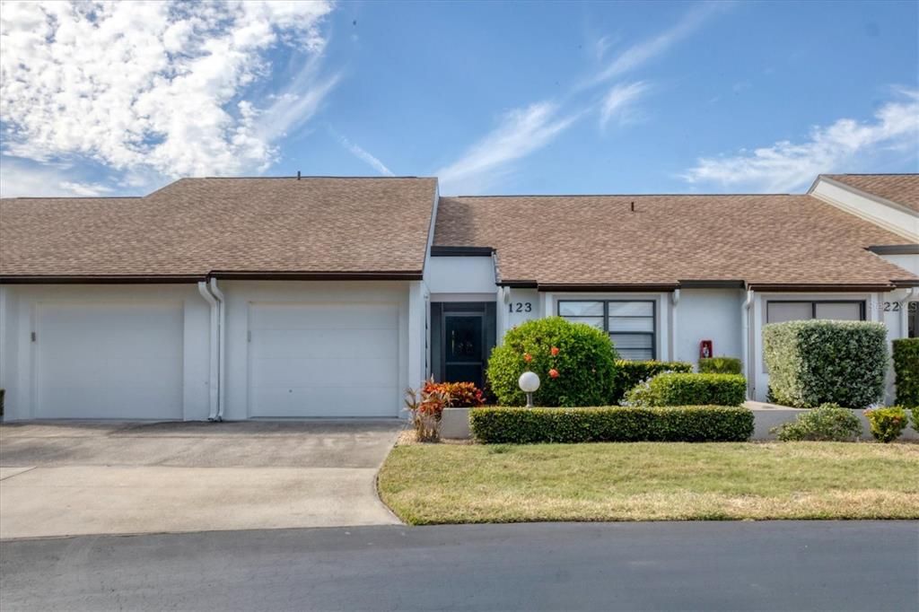 For Sale: $309,000 (2 beds, 2 baths, 1314 Square Feet)