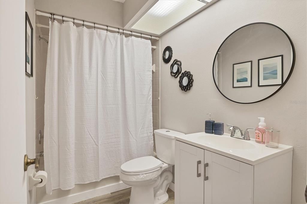 For Sale: $309,000 (2 beds, 2 baths, 1314 Square Feet)