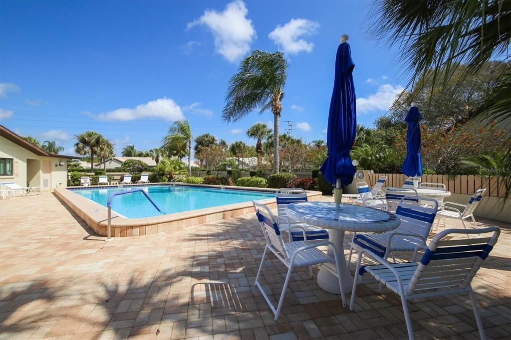 For Sale: $309,000 (2 beds, 2 baths, 1314 Square Feet)