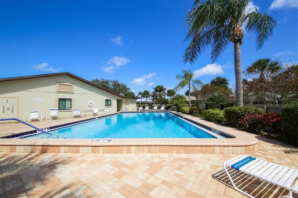 For Sale: $309,000 (2 beds, 2 baths, 1314 Square Feet)