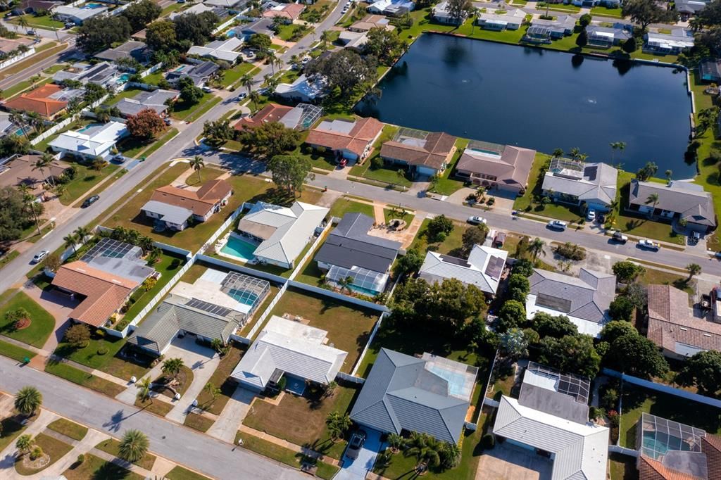 Active With Contract: $650,000 (3 beds, 2 baths, 1713 Square Feet)