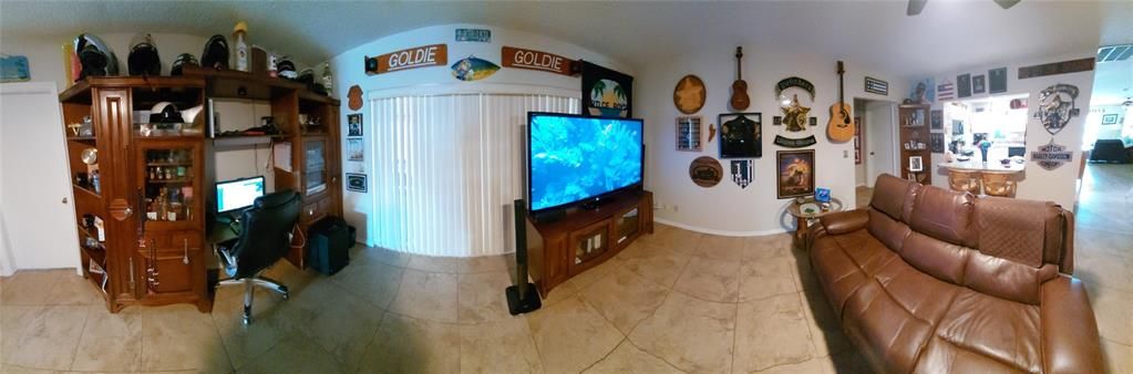 For Sale: $289,900 (2 beds, 2 baths, 1756 Square Feet)