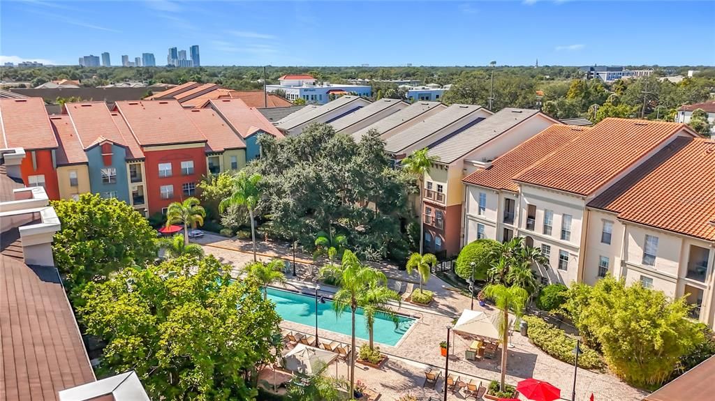 En Venta: $385,000 (2 camas, 2 baños, 1206 Pies cuadrados)