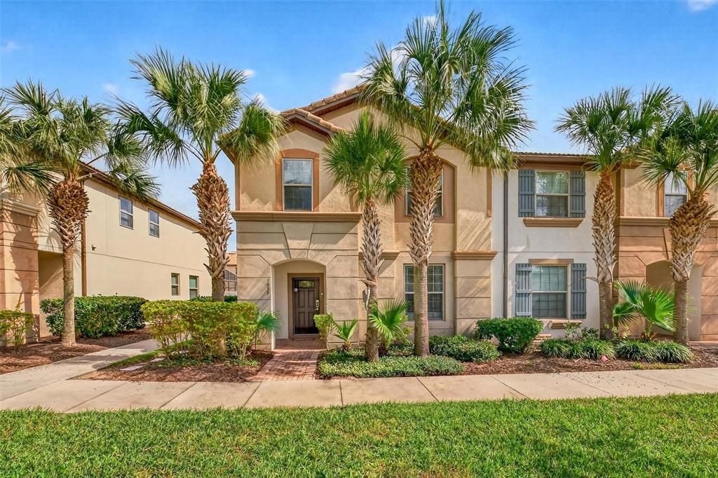 For Sale: $430,000 (5 beds, 4 baths, 2265 Square Feet)