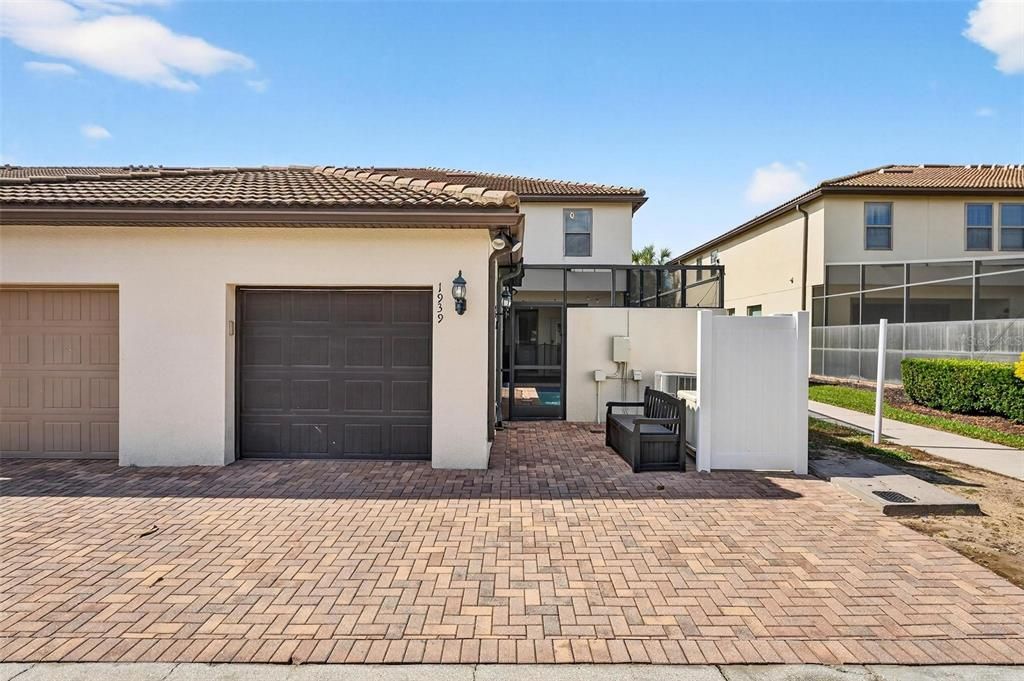 For Sale: $430,000 (5 beds, 4 baths, 2265 Square Feet)