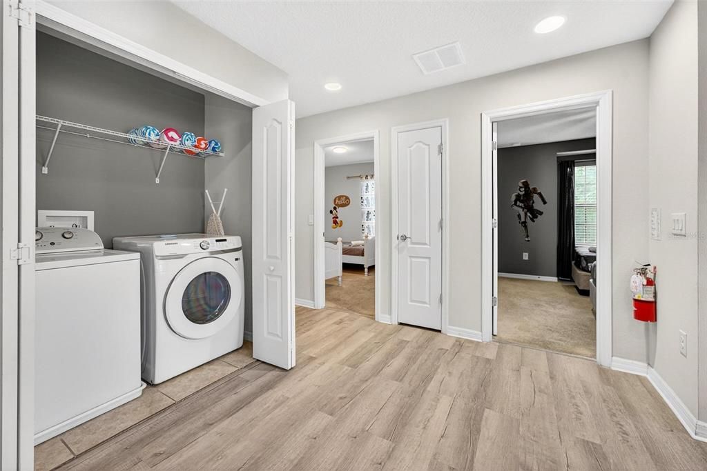 For Sale: $430,000 (5 beds, 4 baths, 2265 Square Feet)