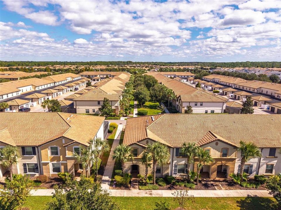 For Sale: $430,000 (5 beds, 4 baths, 2265 Square Feet)