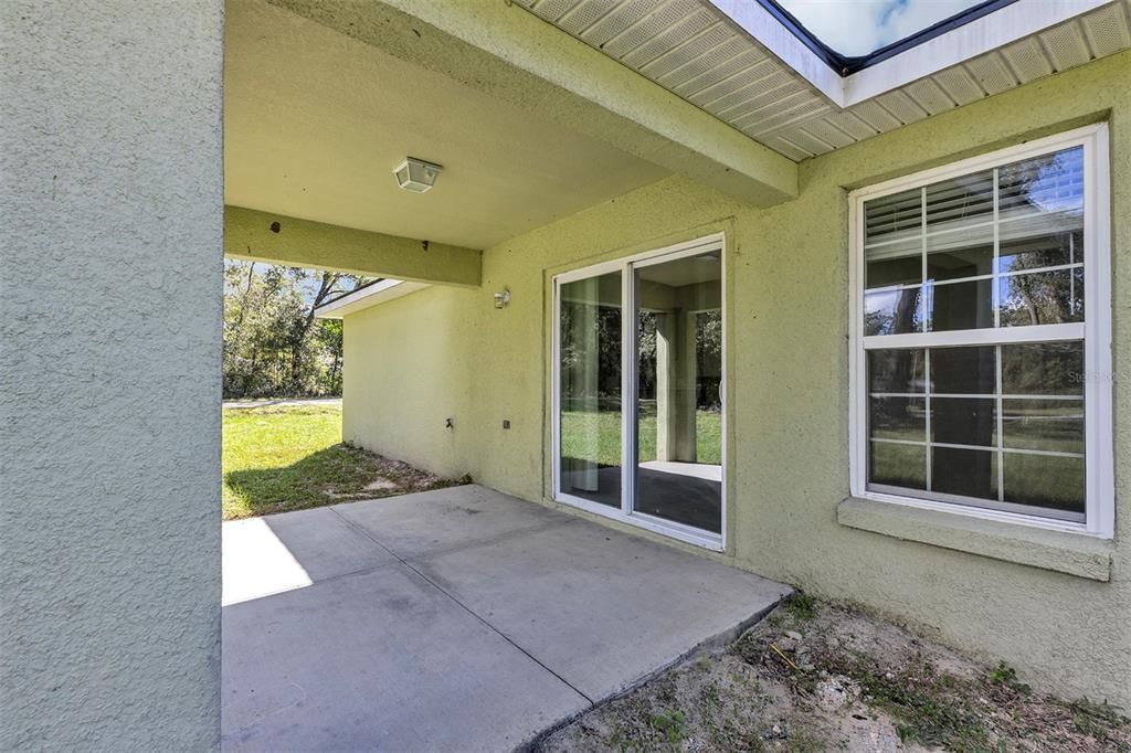 Active With Contract: $244,900 (3 beds, 2 baths, 1278 Square Feet)