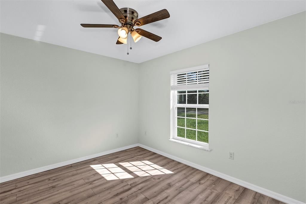 Active With Contract: $244,900 (3 beds, 2 baths, 1278 Square Feet)
