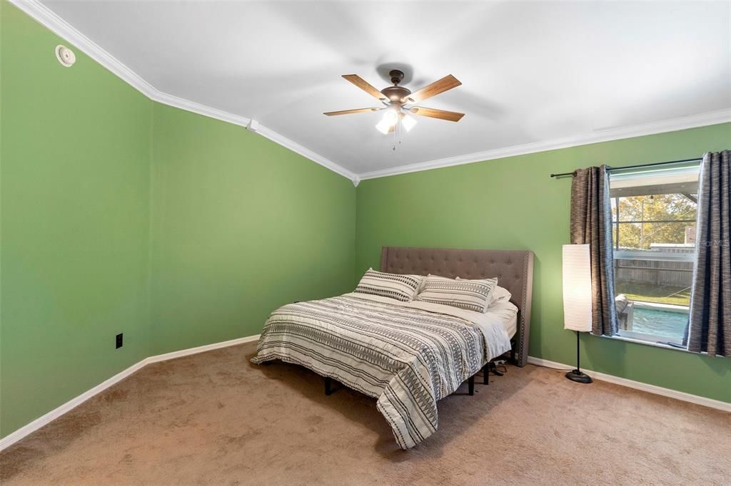 En Venta: $329,000 (3 camas, 2 baños, 1214 Pies cuadrados)