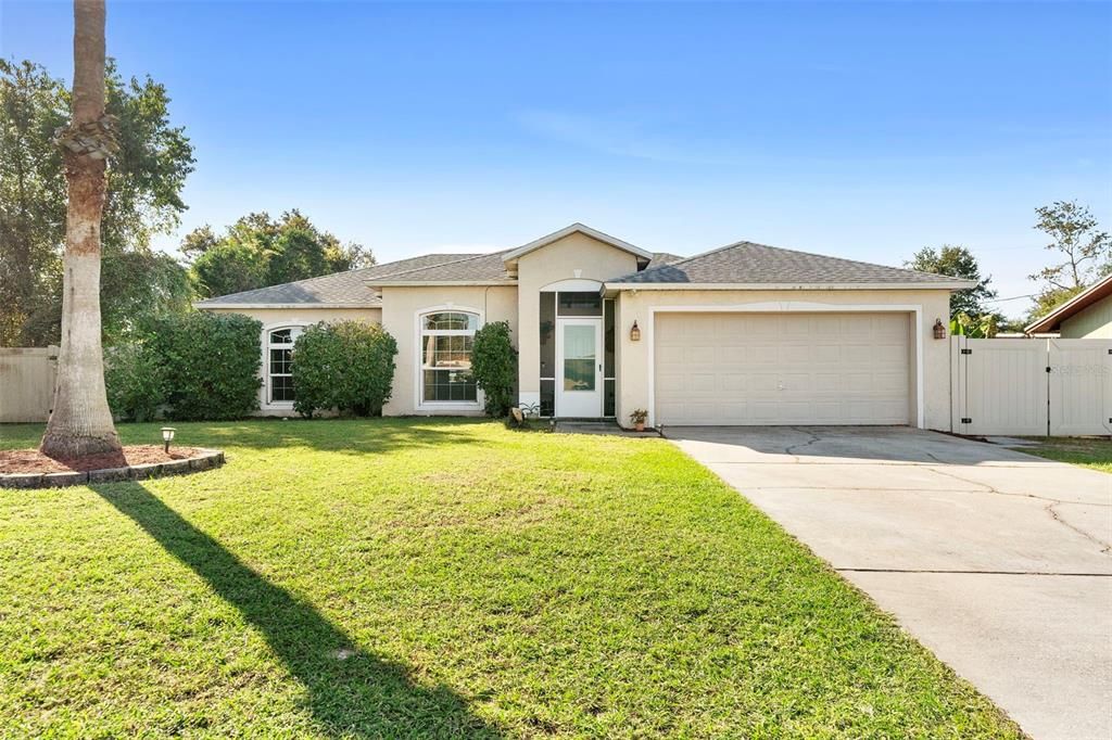 En Venta: $329,000 (3 camas, 2 baños, 1214 Pies cuadrados)