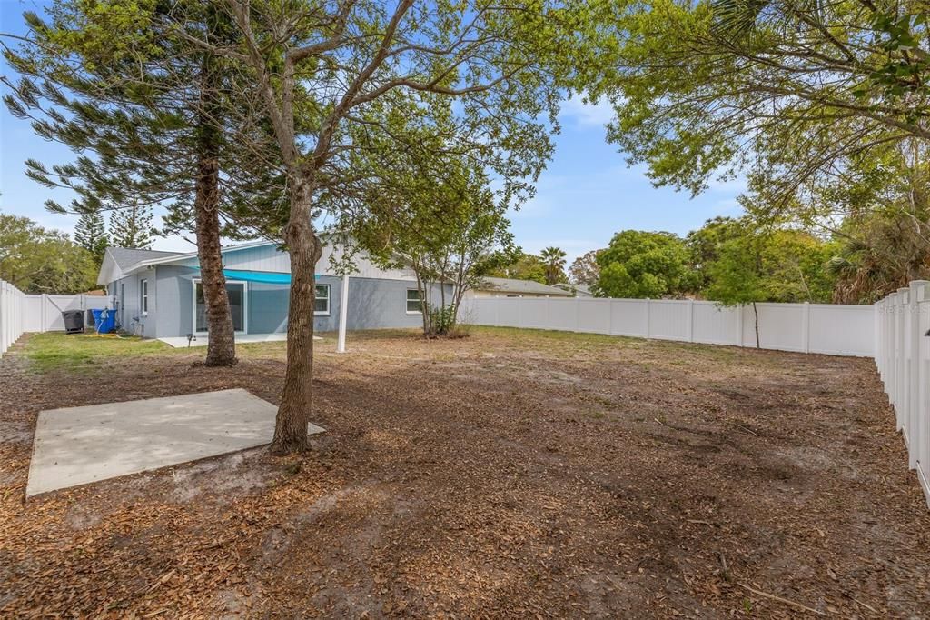 For Rent: $3,000 (3 beds, 2 baths, 1740 Square Feet)