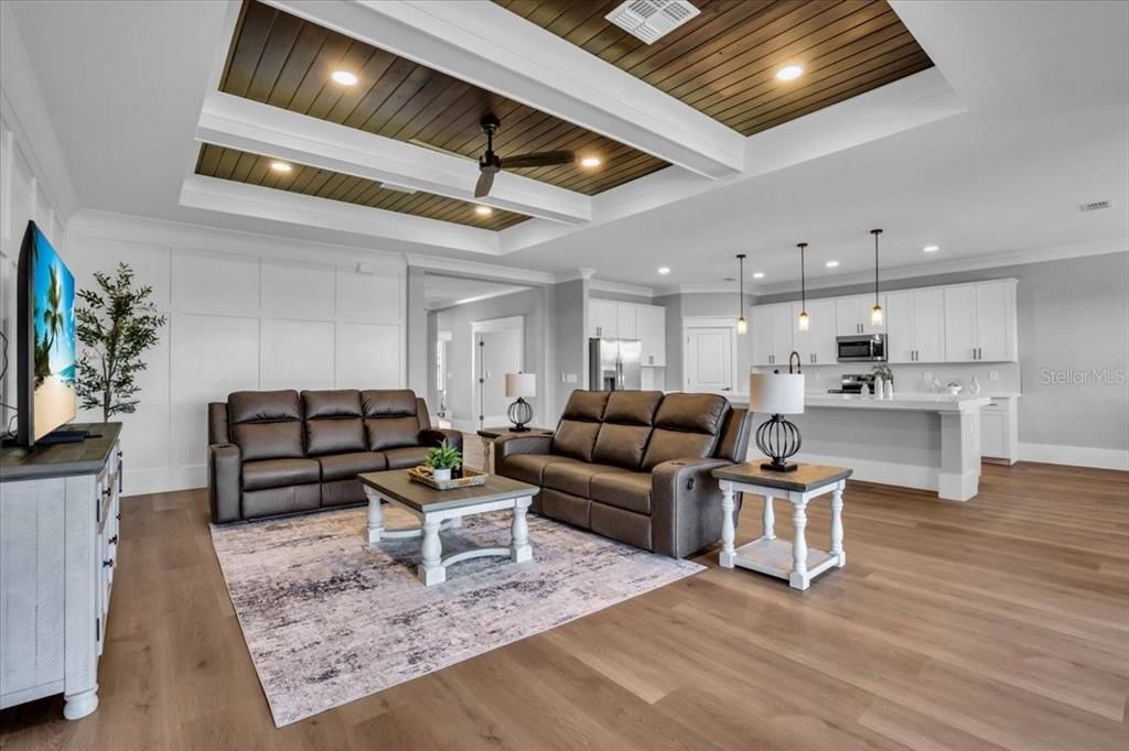 For Rent: $5,800 (3 beds, 3 baths, 2444 Square Feet)