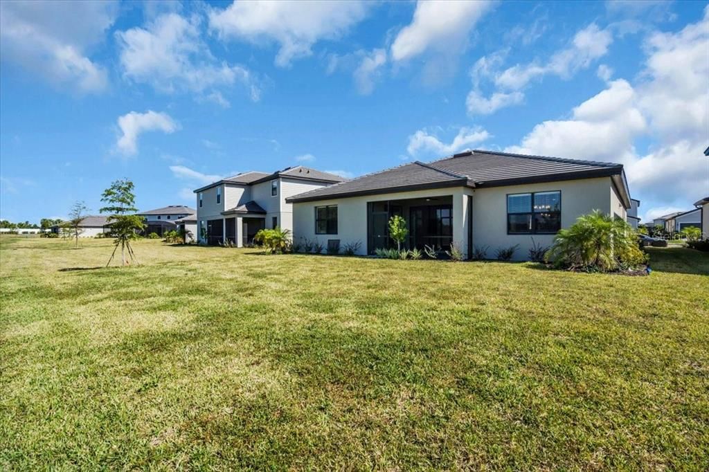 For Rent: $5,800 (3 beds, 3 baths, 2444 Square Feet)