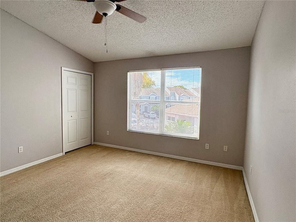 En Renta: $1,650 (2 camas, 2 baños, 1360 Pies cuadrados)