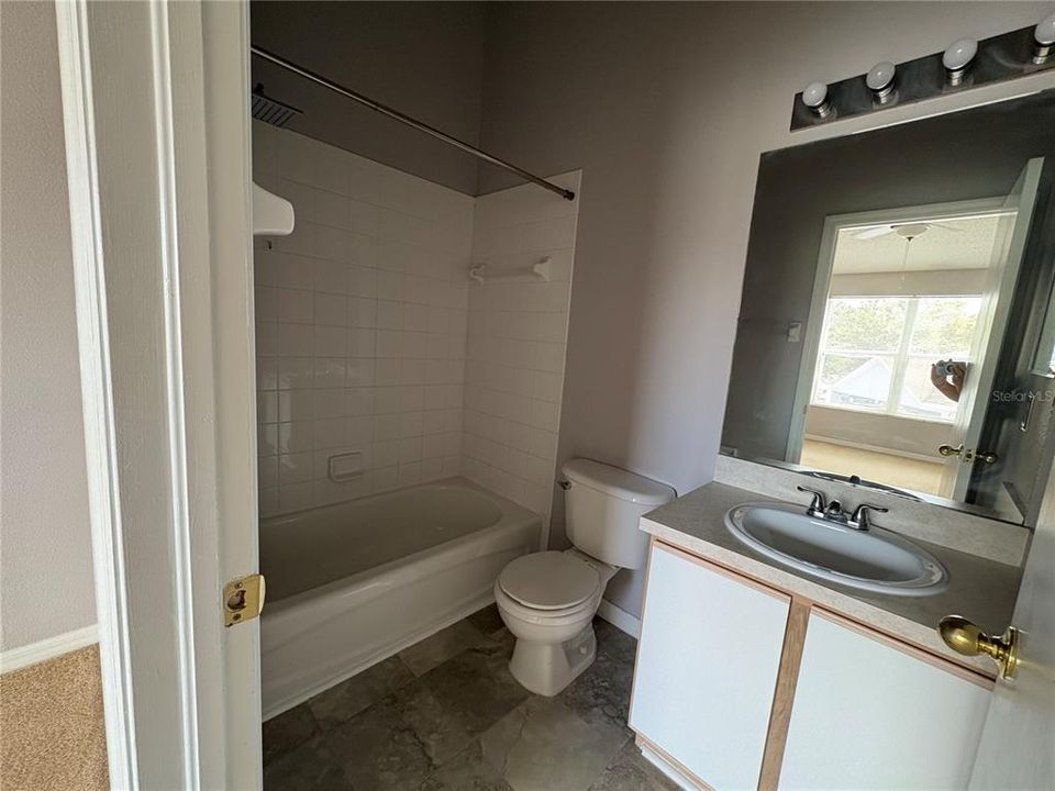 En Renta: $1,650 (2 camas, 2 baños, 1360 Pies cuadrados)