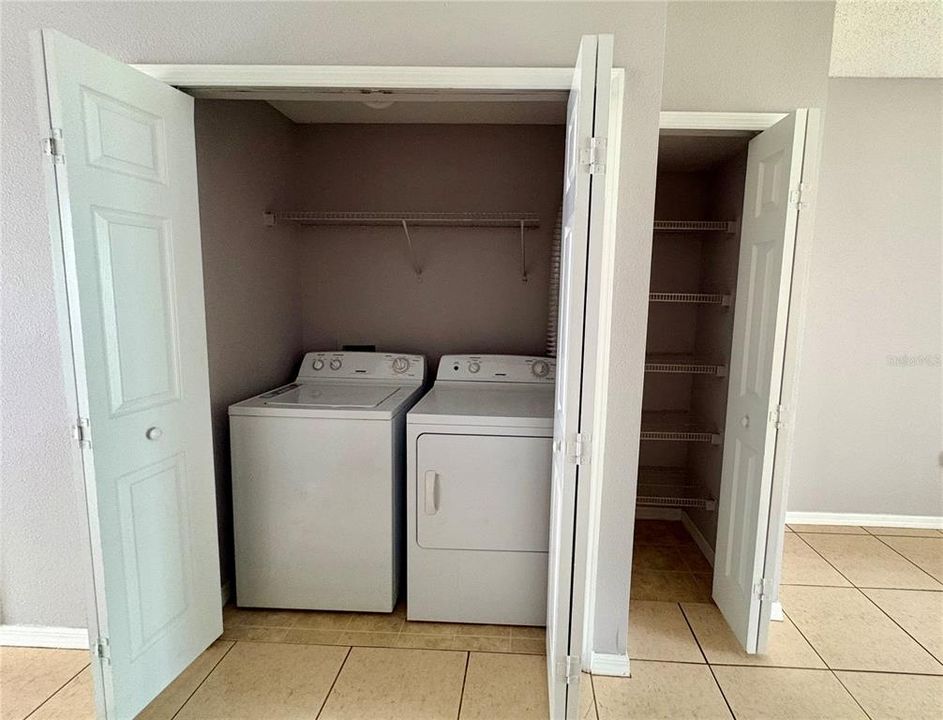 En Renta: $1,650 (2 camas, 2 baños, 1360 Pies cuadrados)