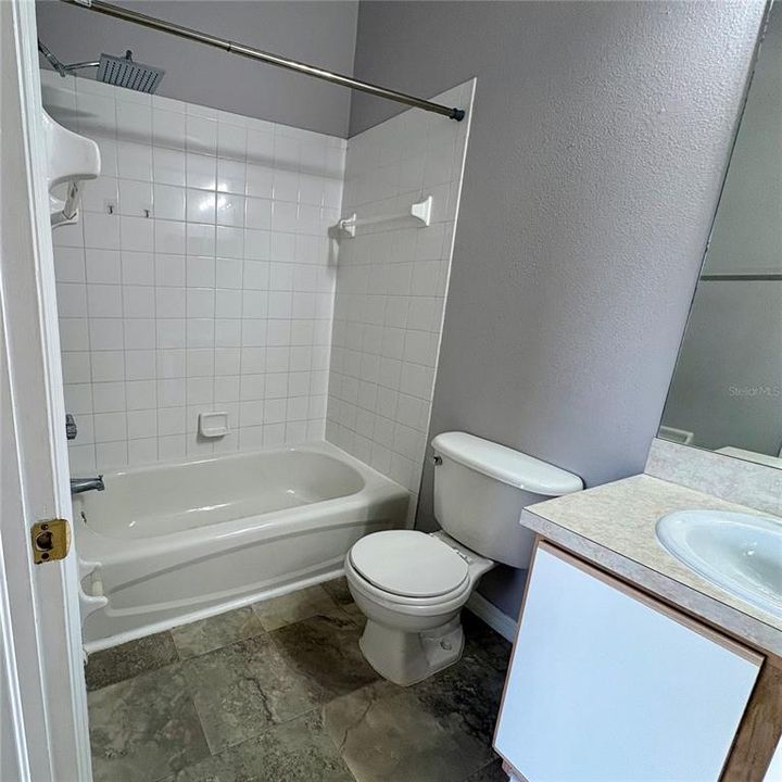 En Renta: $1,650 (2 camas, 2 baños, 1360 Pies cuadrados)