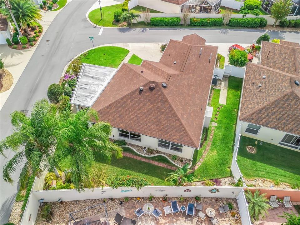 Active With Contract: $399,000 (3 beds, 2 baths, 1580 Square Feet)