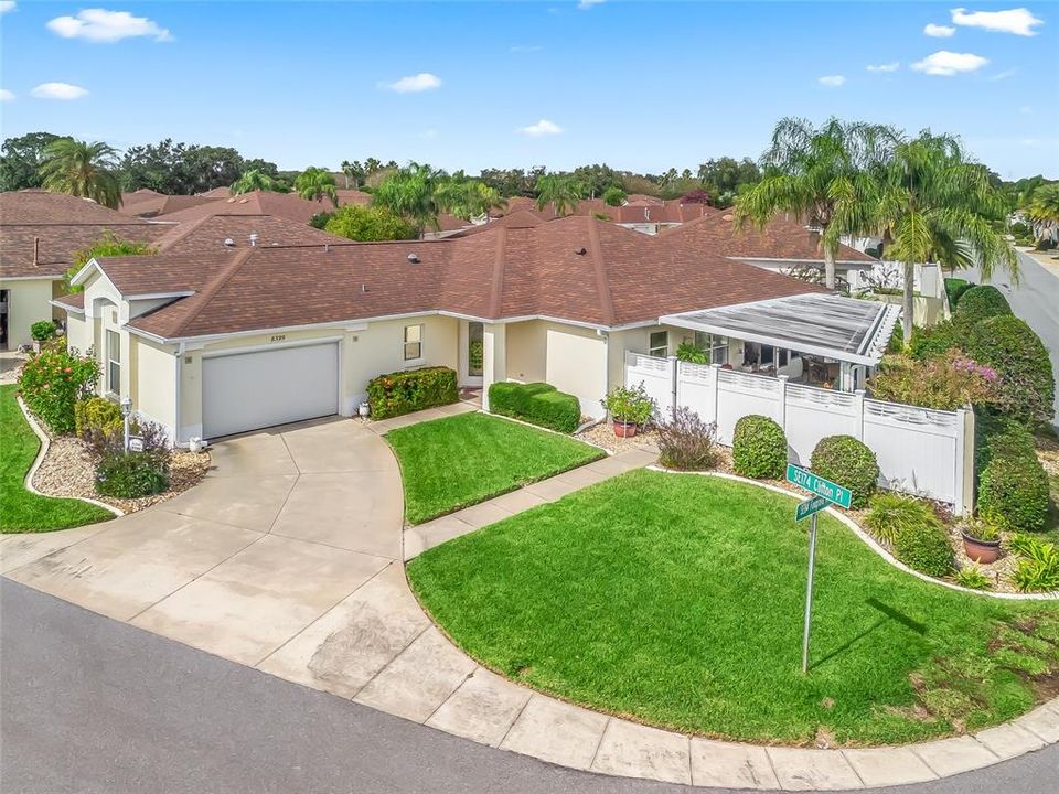 Active With Contract: $399,000 (3 beds, 2 baths, 1580 Square Feet)